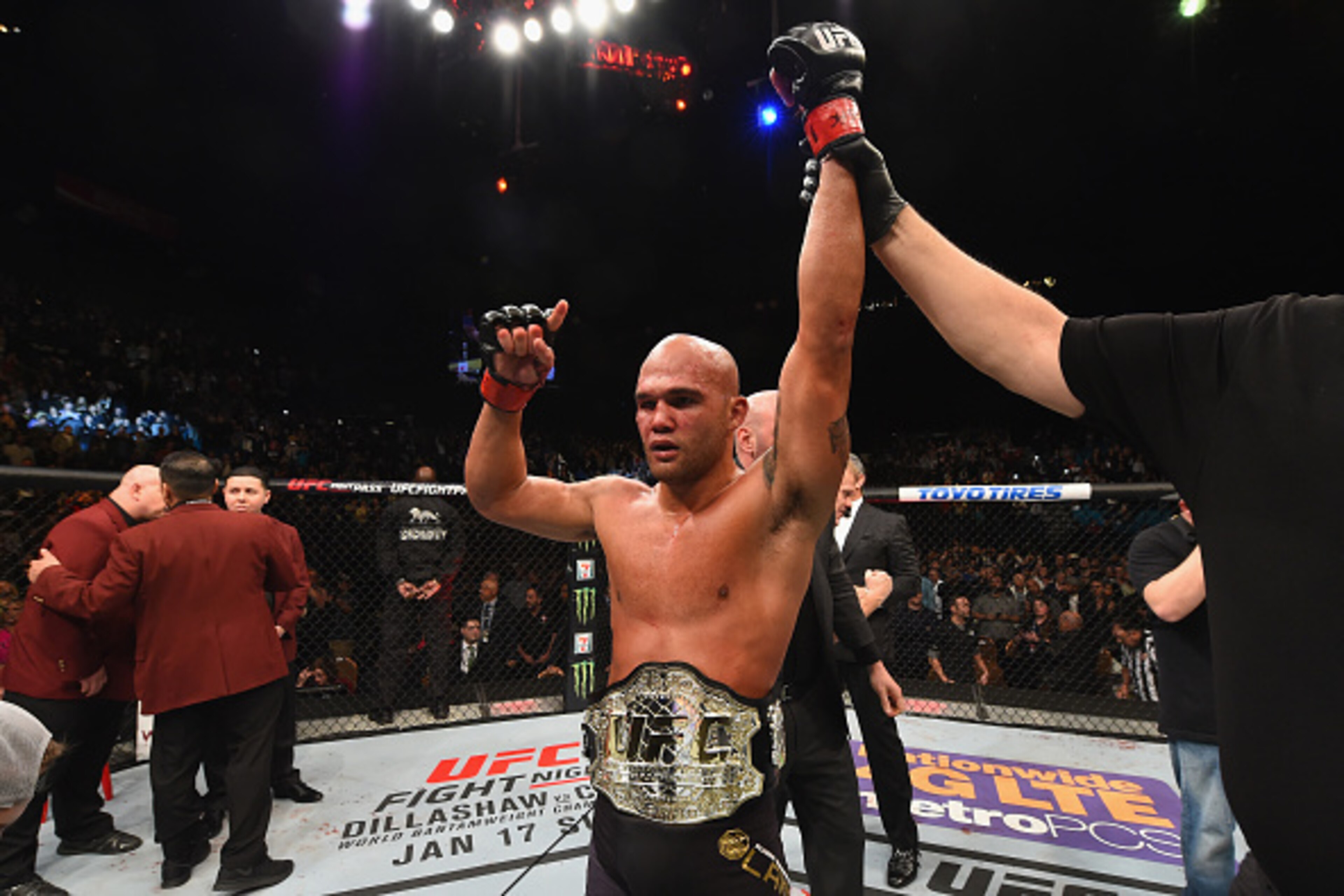 Robbie Lawler defends his welterweight title for the third time. Robbie Lawler defends his welterweight title for the third time.