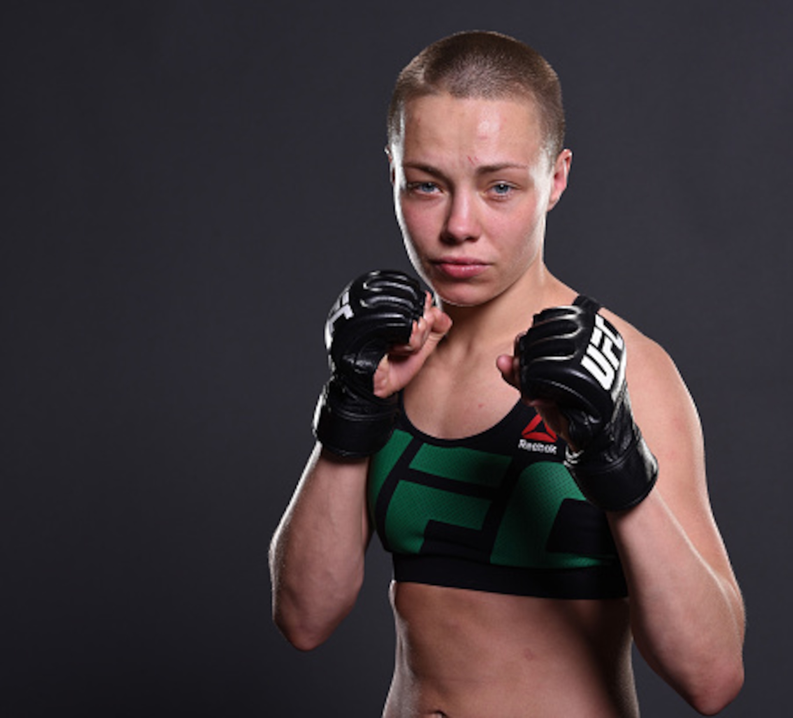 Rose Namajunas looks to make it four in a row against Karolina Kowalkiewicz.