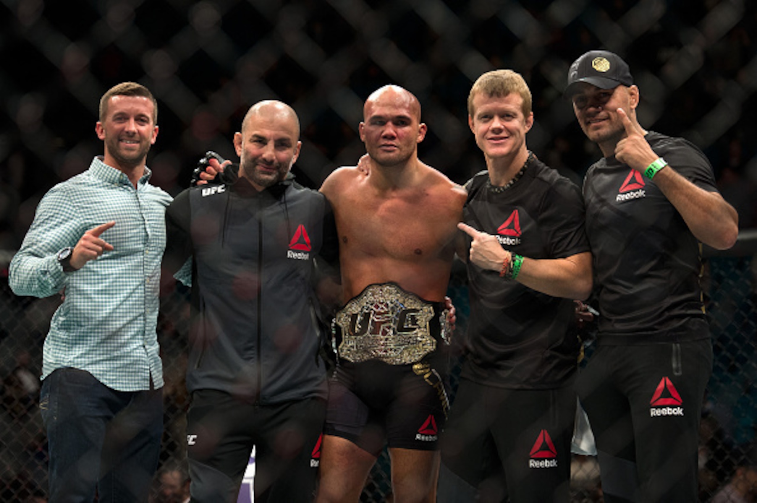 Robbie Lawler looks to defend his welterweight title for the third time.