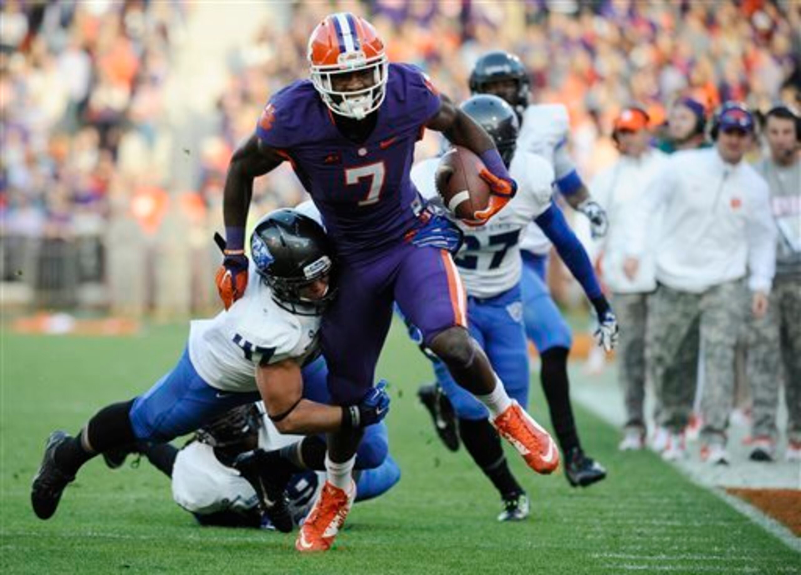 Mike WIlliams' return adds major depth to Clemson's offense.