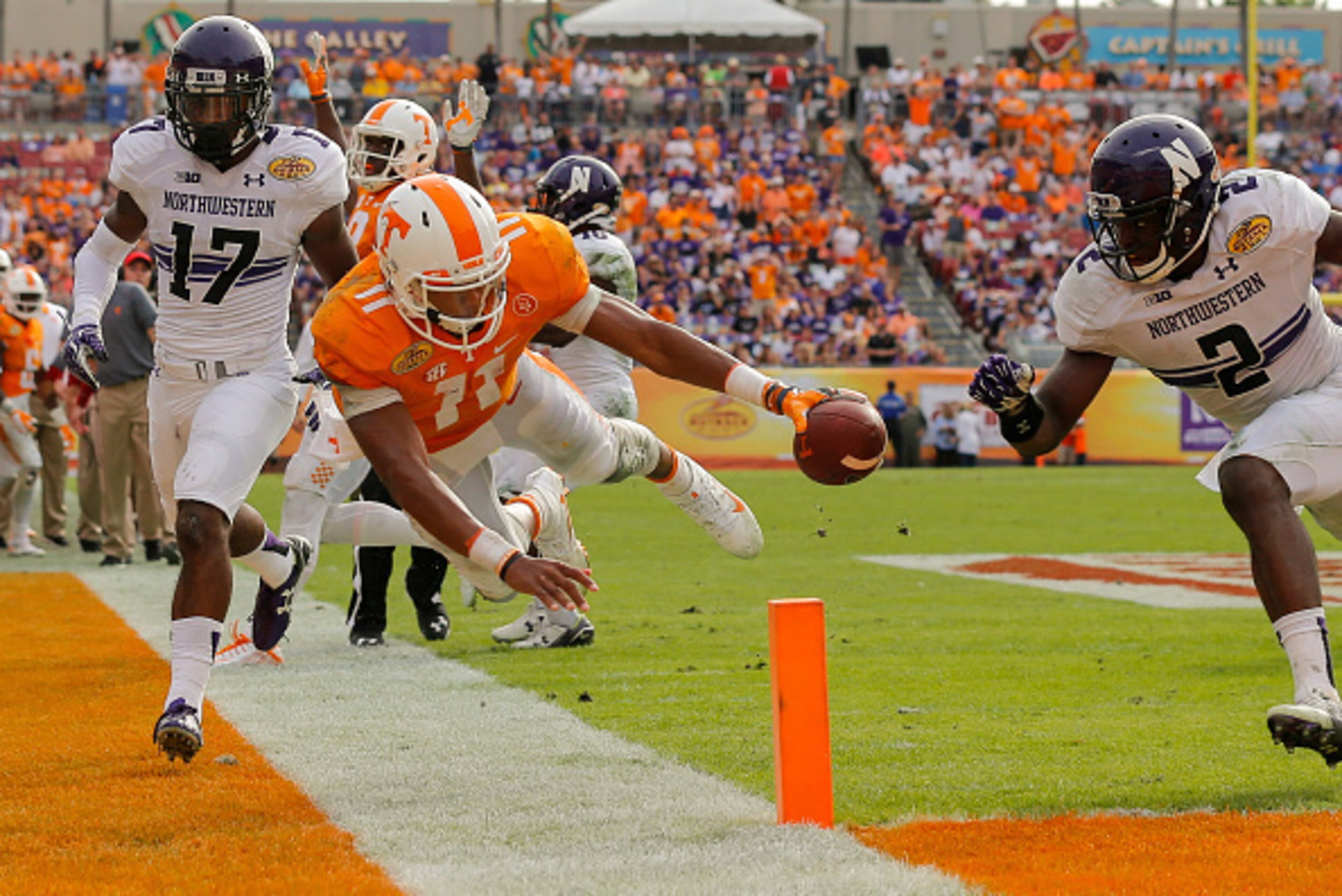 Tennessee QB Joshua Dobbs Tennessee QB Joshua Dobbs