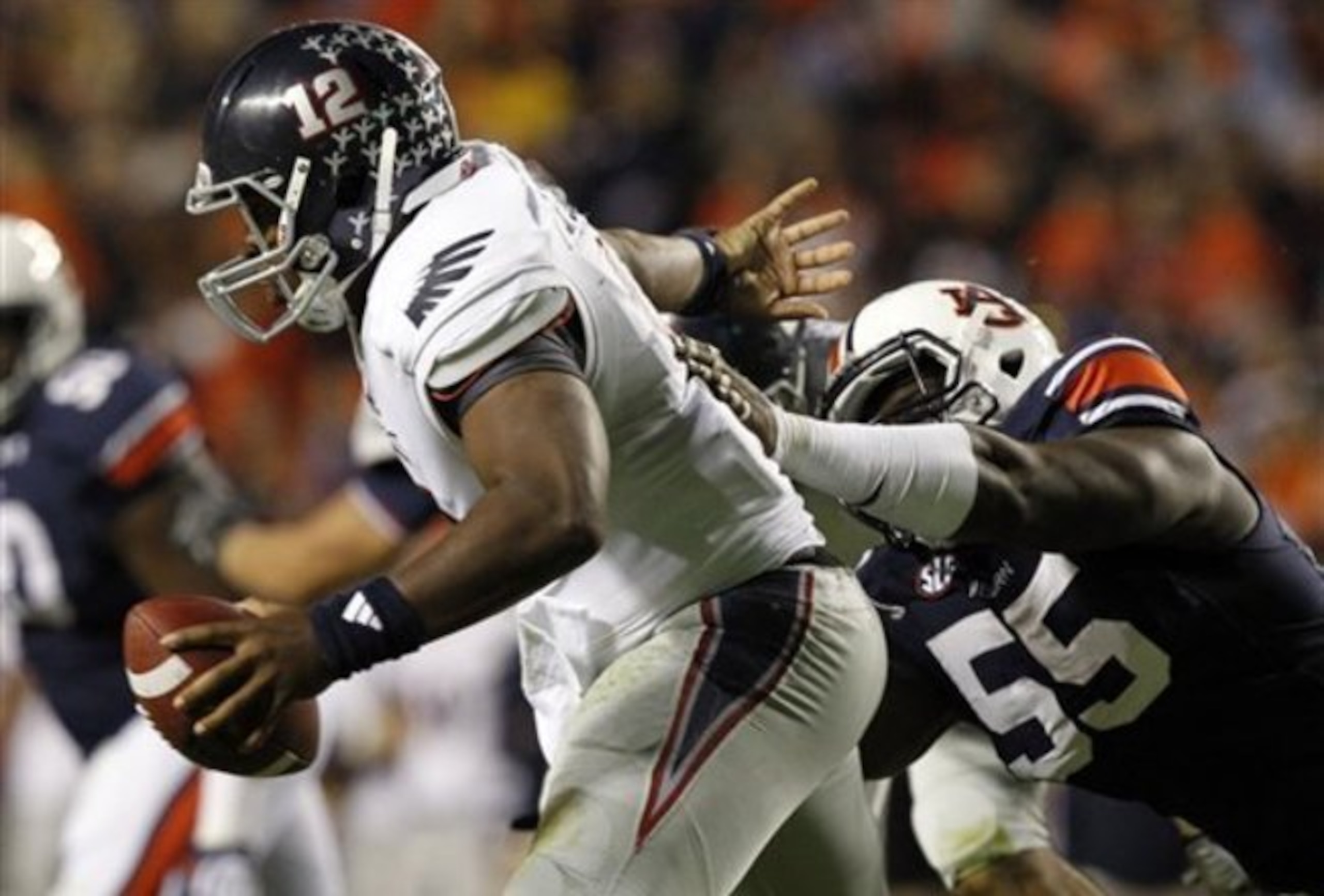 Carl Lawson is ready to prove that he's healthy and a force for the Auburn defense.