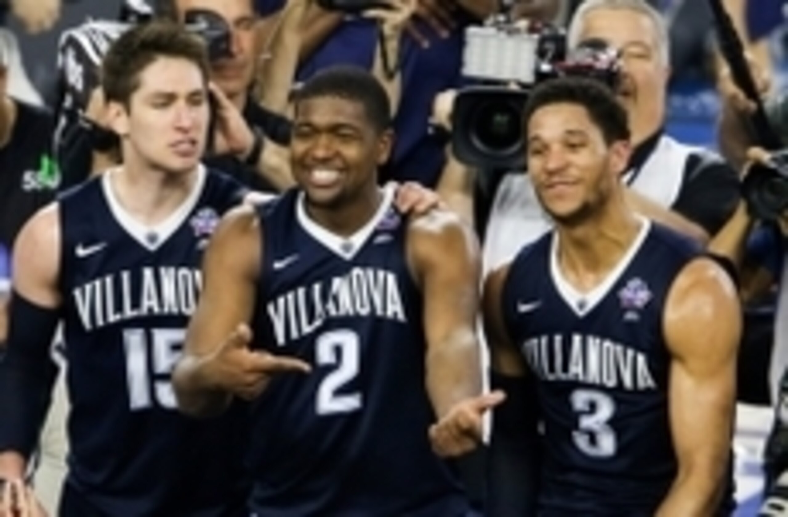 Kris Jenkins (2) and Josh Hart (3)