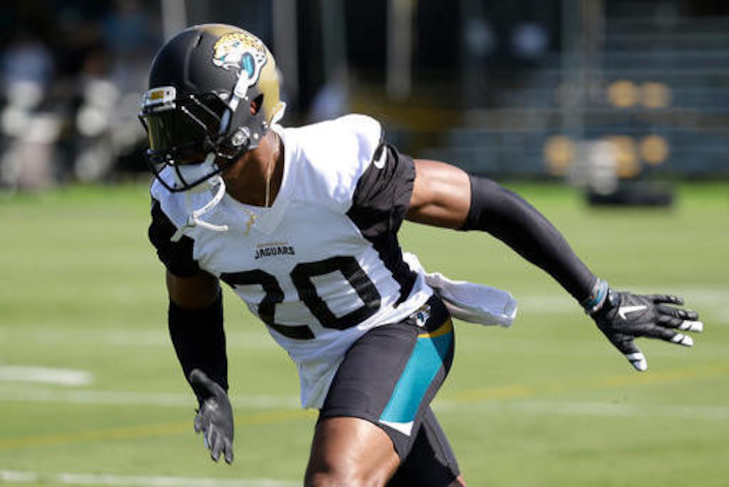 A healthy Jalen Ramsey is one of the top rookie storylines of early training-camp season.