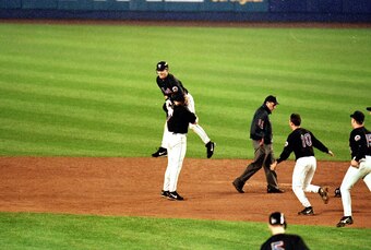 Robin Ventura celebrates his infamous "Grand Slam Single" in the 1999 NLCS.