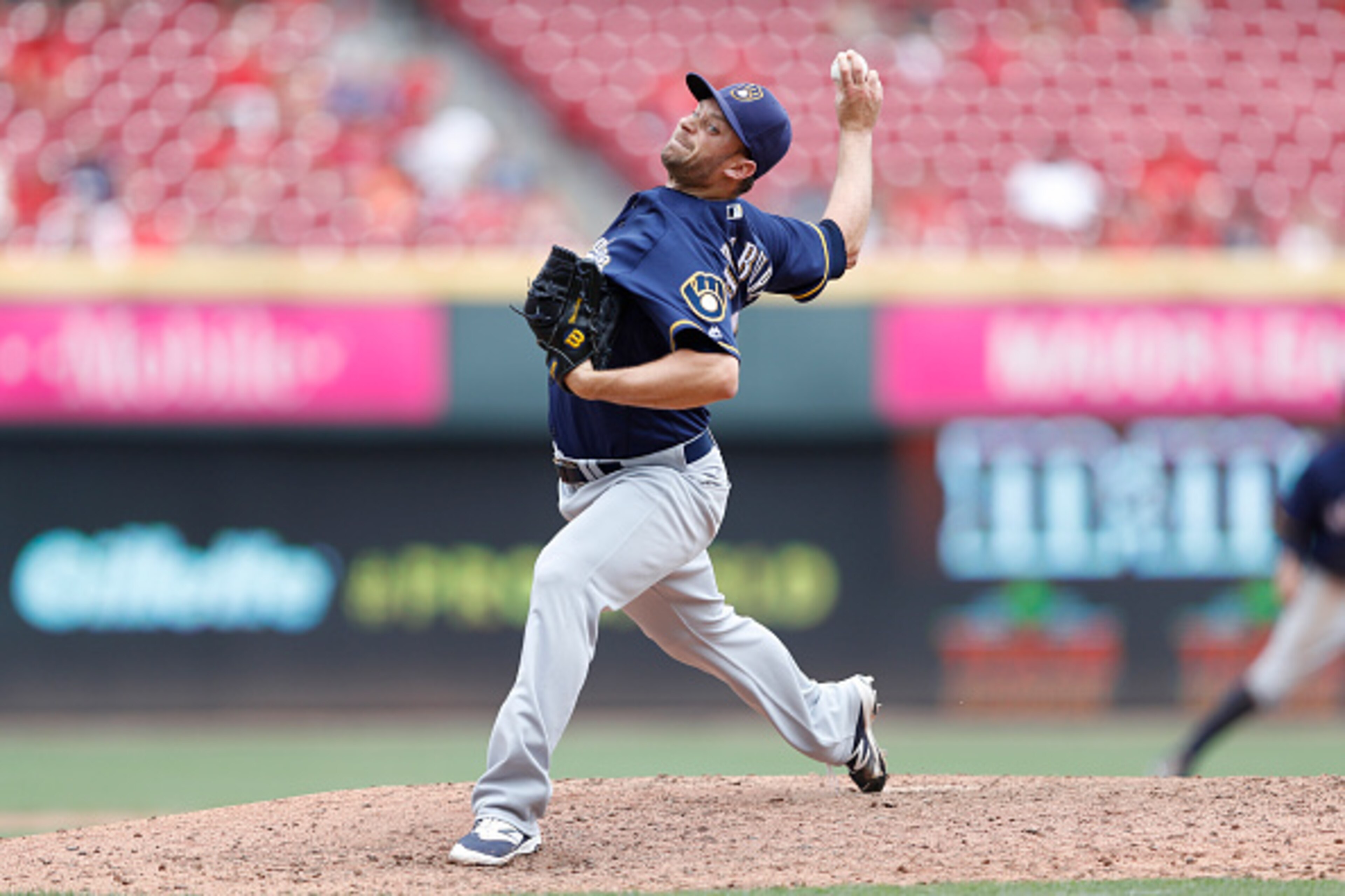Tyler Thornburg should see save opportunities for the Milwaukee Brewers. Tyler Thornburg should see save opportunities for the Milwaukee Brewers.