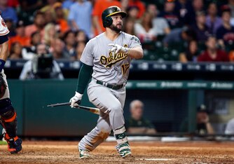 1B Yonder Alonso