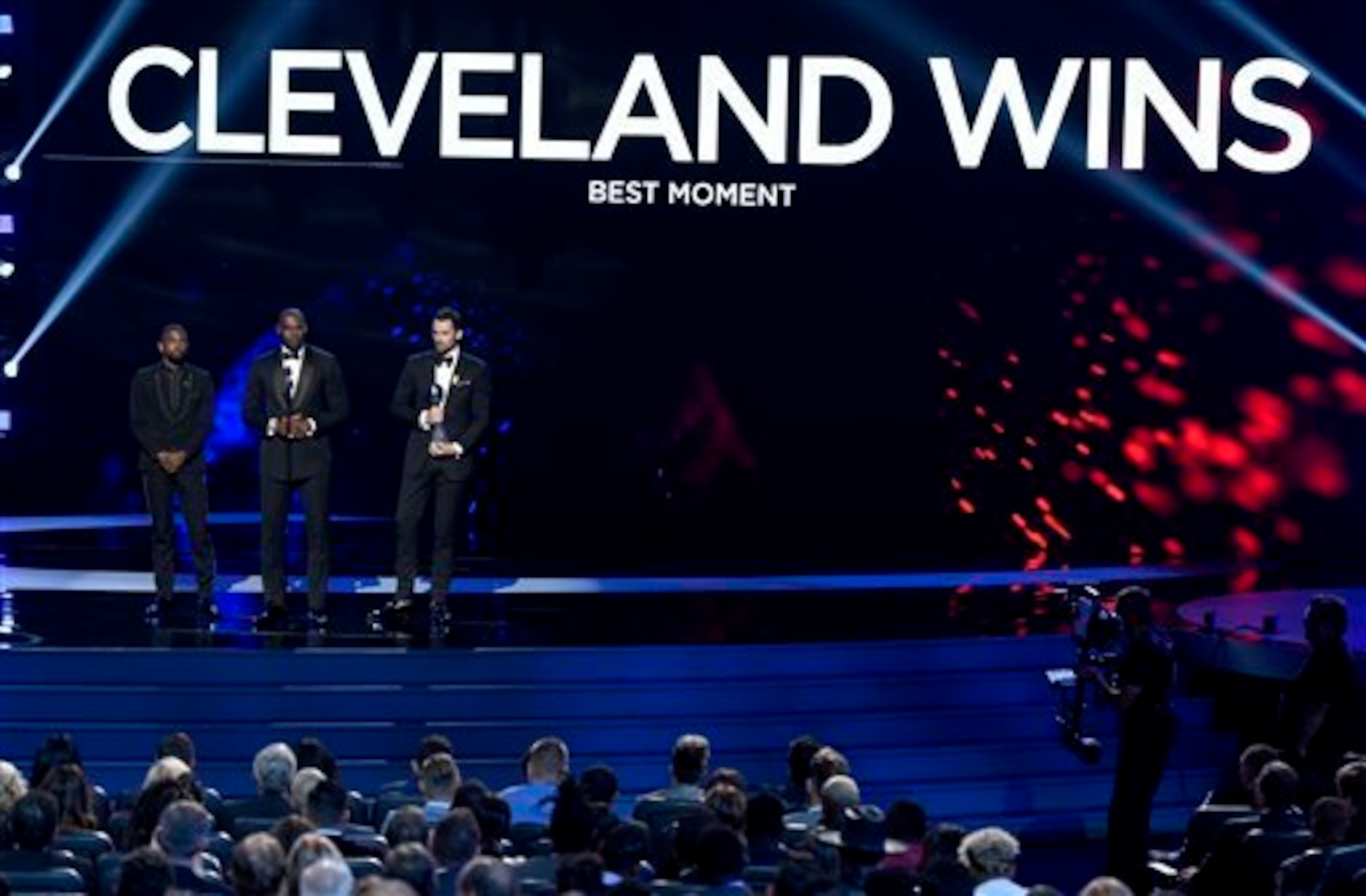 Will LeBron James ever catch Michael Jordan and win at least six championships? Will LeBron James ever catch Michael Jordan and win at least six championships?