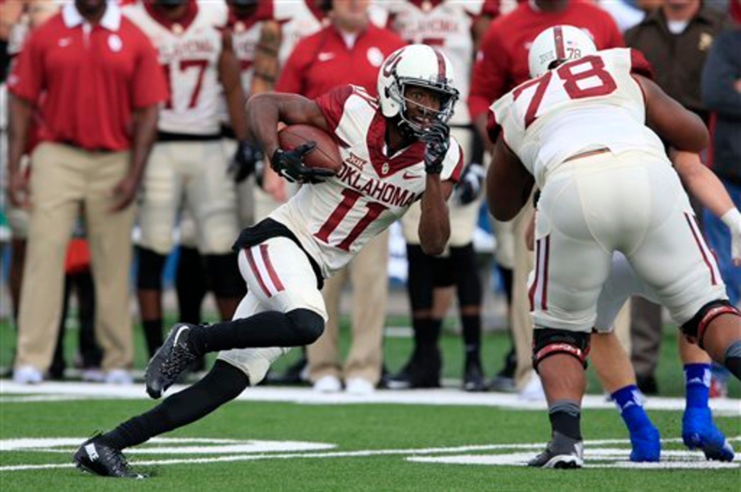 Dede Westbrook is poised to play a big role in Oklahoma's offense.