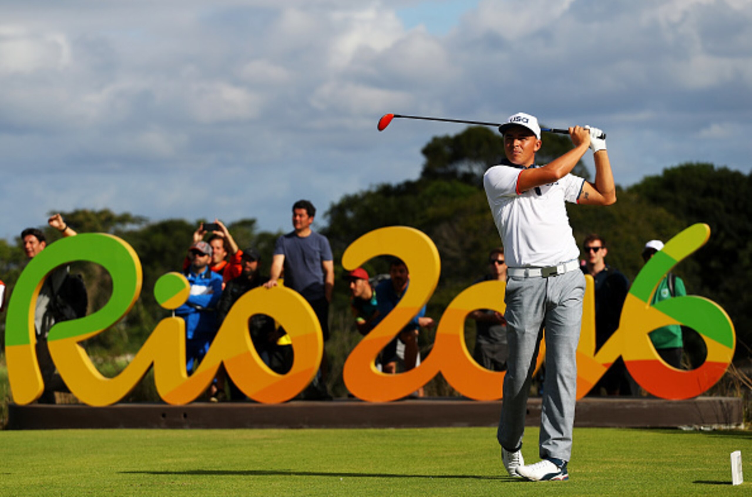 Rickie Fowler shot a four-over 75 on Thursday.