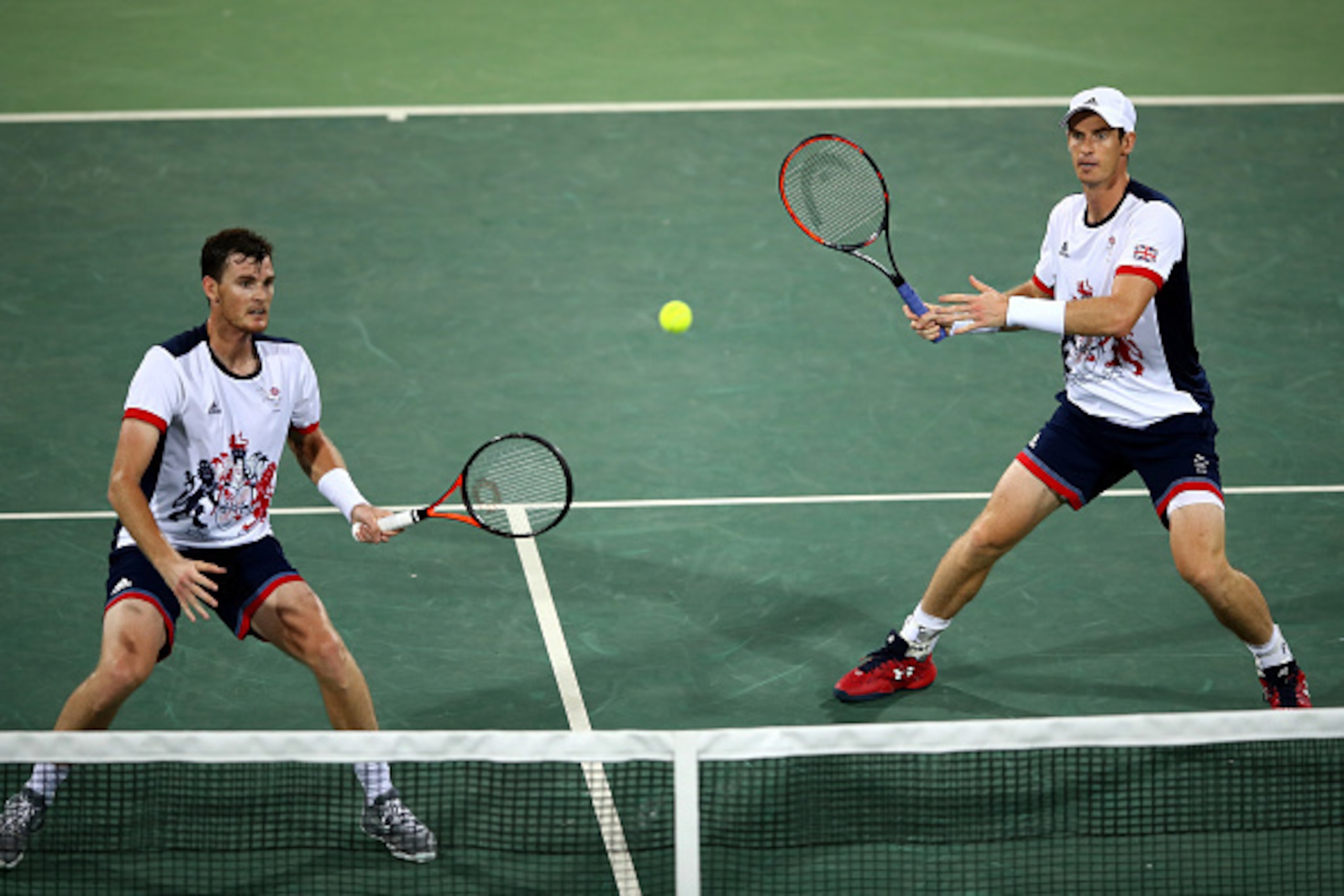 Jamie (left) did not last long with brother Andy in doubles. Jamie (left) did not last long with brother Andy in doubles.