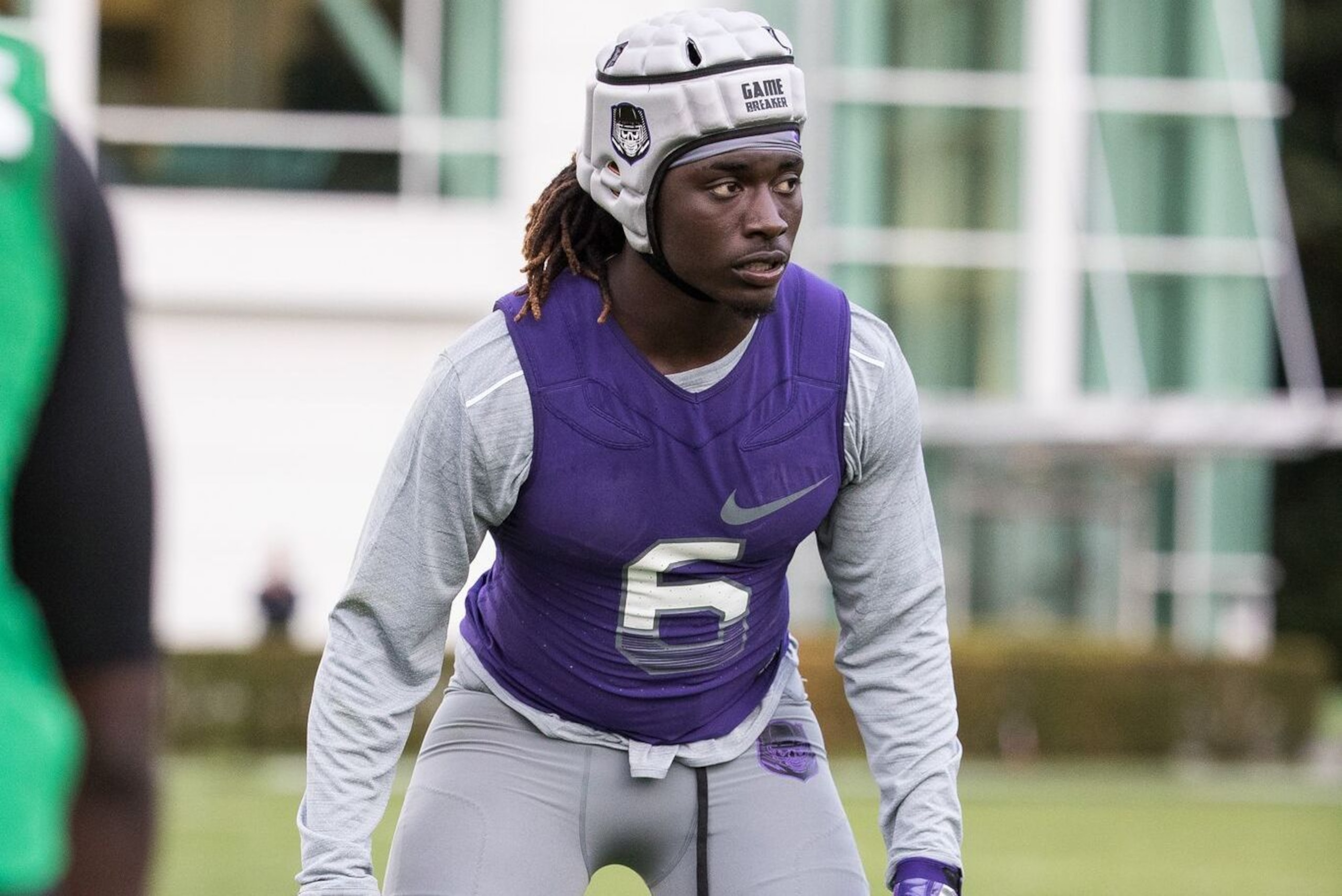 Alabama and LSU are among the premier programs battling it out to land 5-star LB Dylan Moses. Alabama and LSU are among the premier programs battling it out to land 5-star LB Dylan Moses.