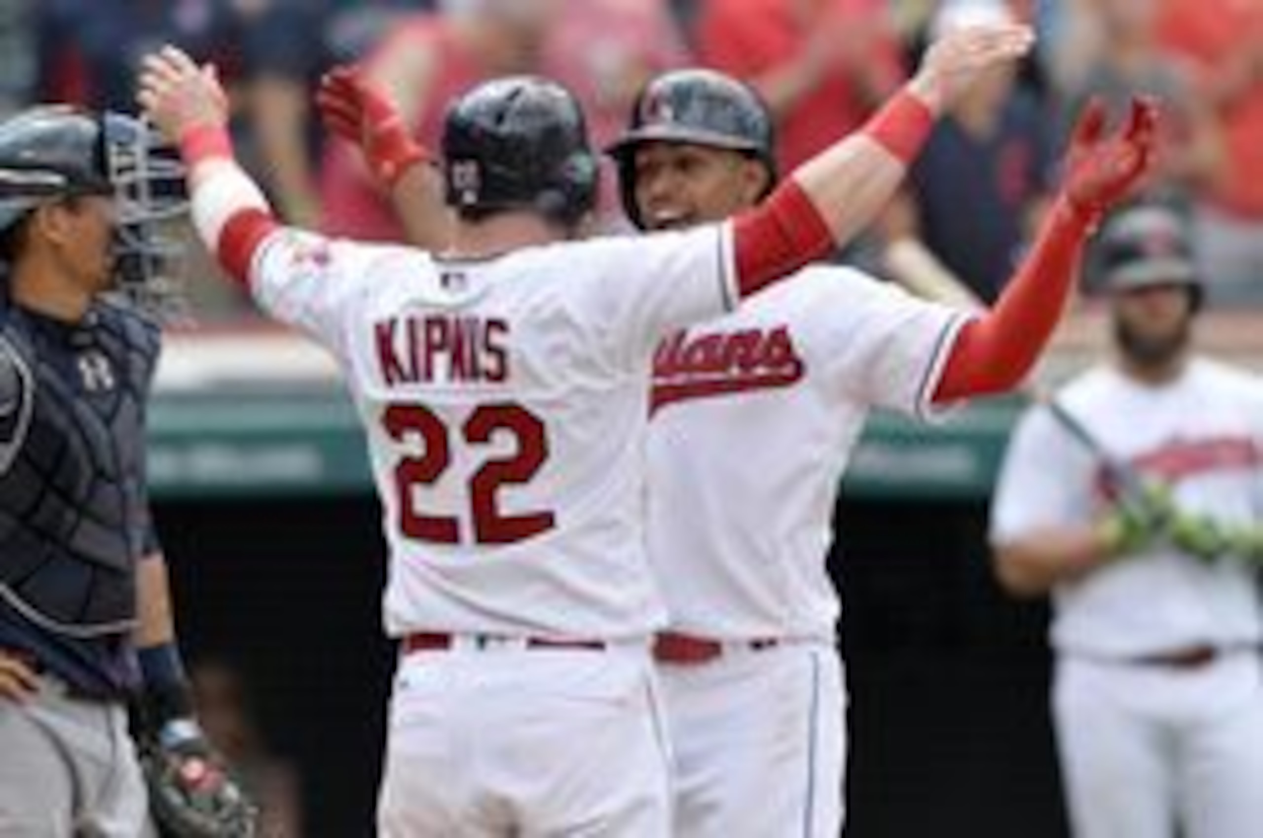 Jason Kipnis (left) and Francisco Lindor