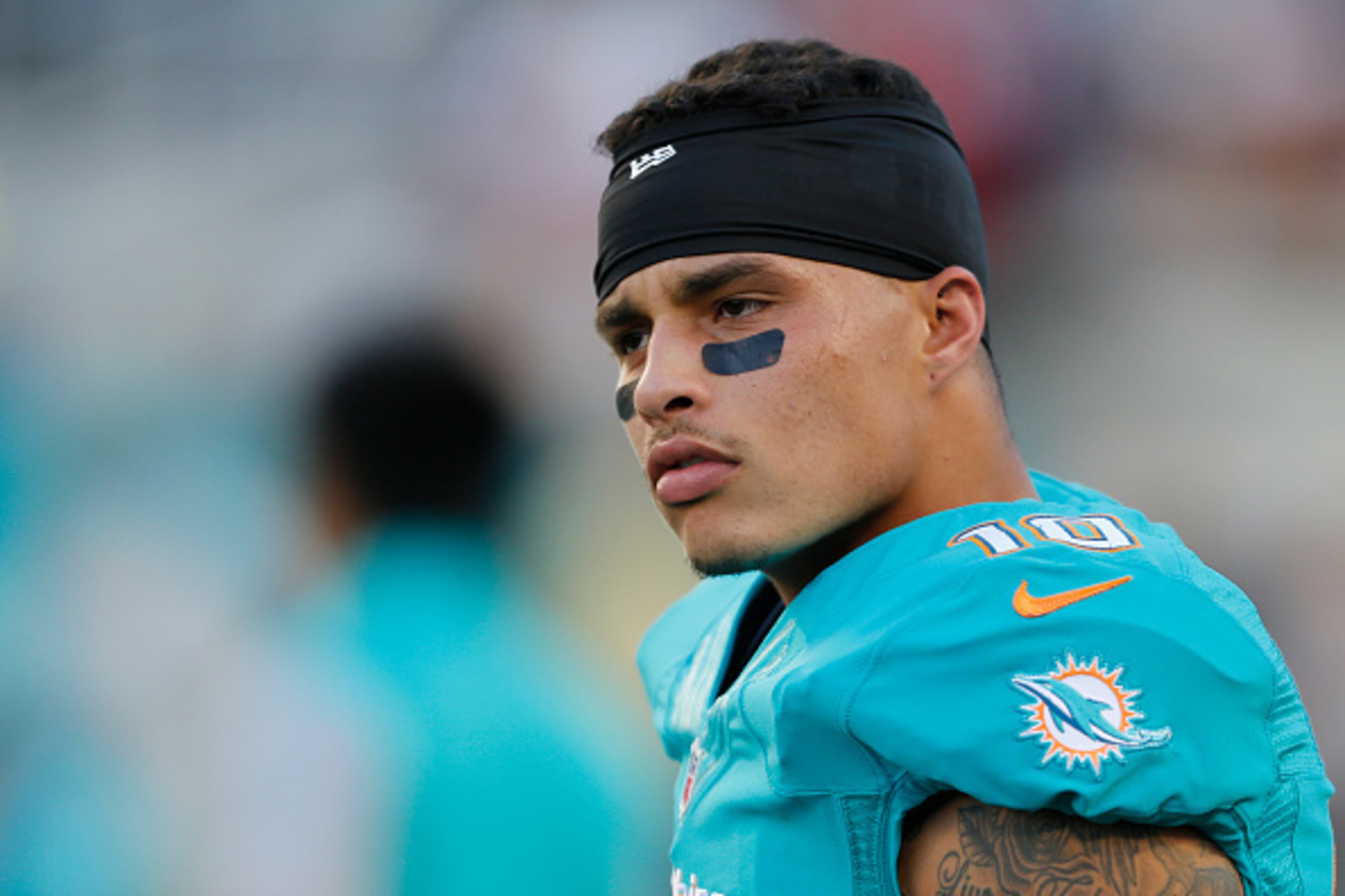 ORLANDO, FL - AUGUST 25: Kenny Stills #10 of the Miami Dolphins stretches prior to the preseason game against the Atlanta Falcons on August 25, 2016 at Camping World Stadium in Orlando, Florida. The Dolphins defeated the Falcons 17-6. (Photo by Joel Auerb ORLANDO, FL - AUGUST 25: Kenny Stills #10 of the Miami Dolphins stretches prior to the preseason game against the Atlanta Falcons on August 25, 2016 at Camping World Stadium in Orlando, Florida. The Dolphins defeated the Falcons 17-6. (Photo by Joel Auerb