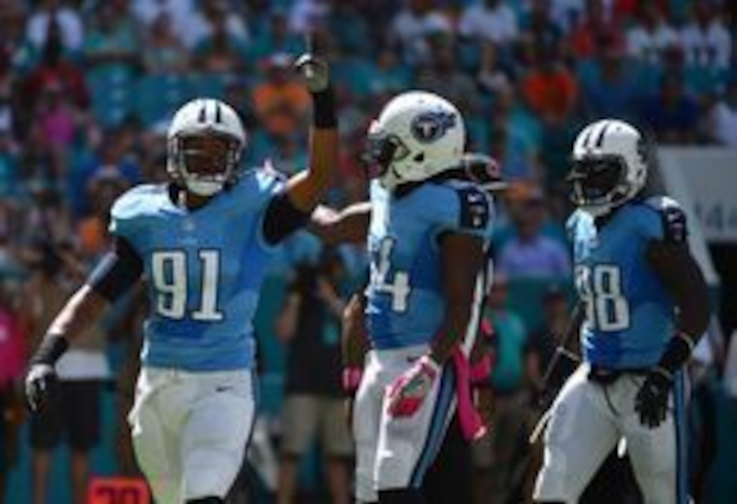 The Titans defense is worth a look against the Browns in Week 6.