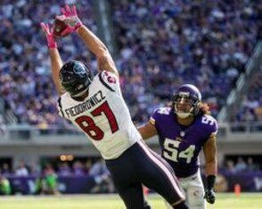 Don't forget how great C.J. Fiedorowicz was before his bye week.