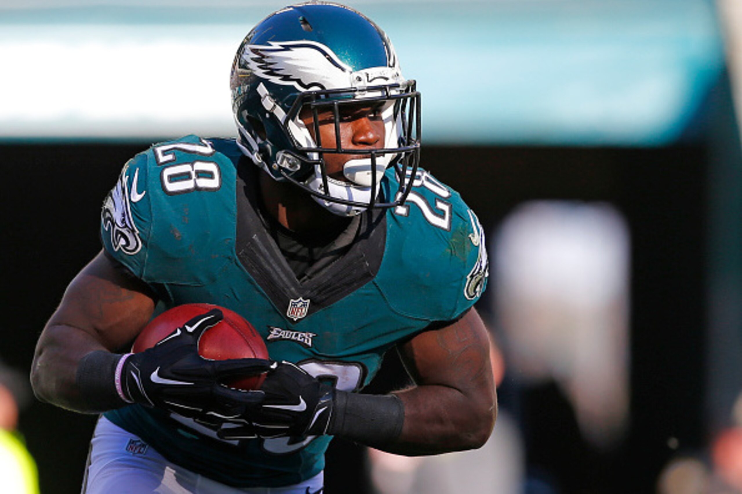 The Eagles should look to Wendell Smallwood after Ryan Mathews' latest injury.