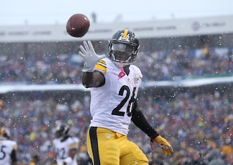 Don't expect to see Le'Veon Bell in Week 17.