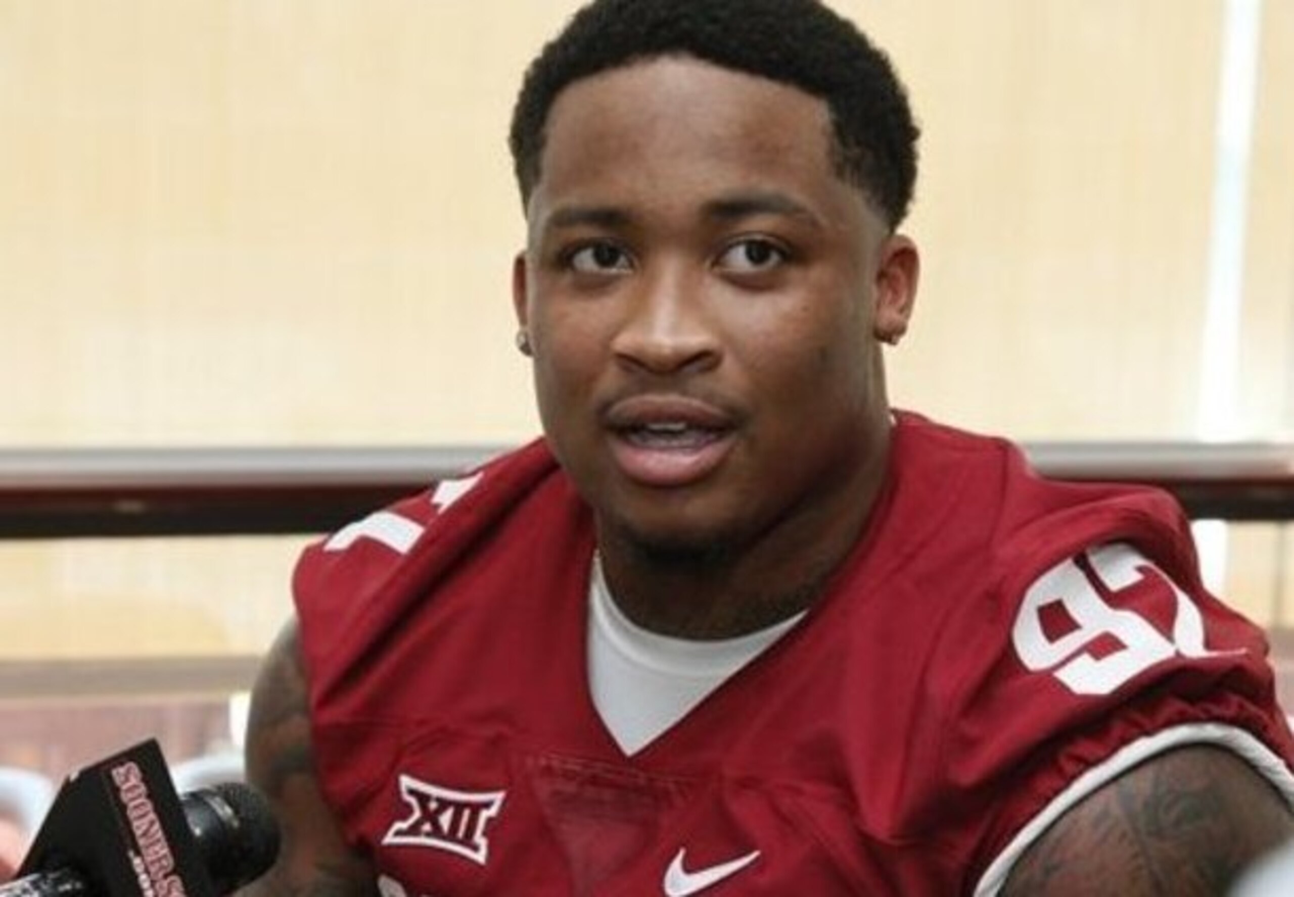 Defensive lineman Charles Walker Defensive lineman Charles Walker