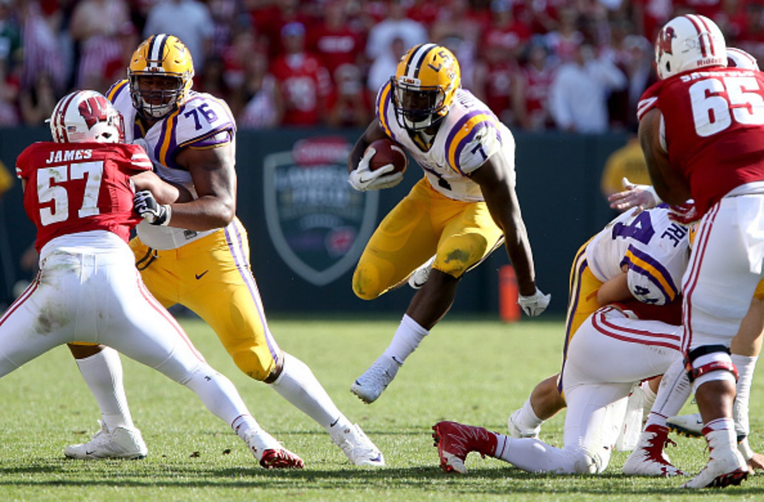 Leonard Fournette (No. 7).