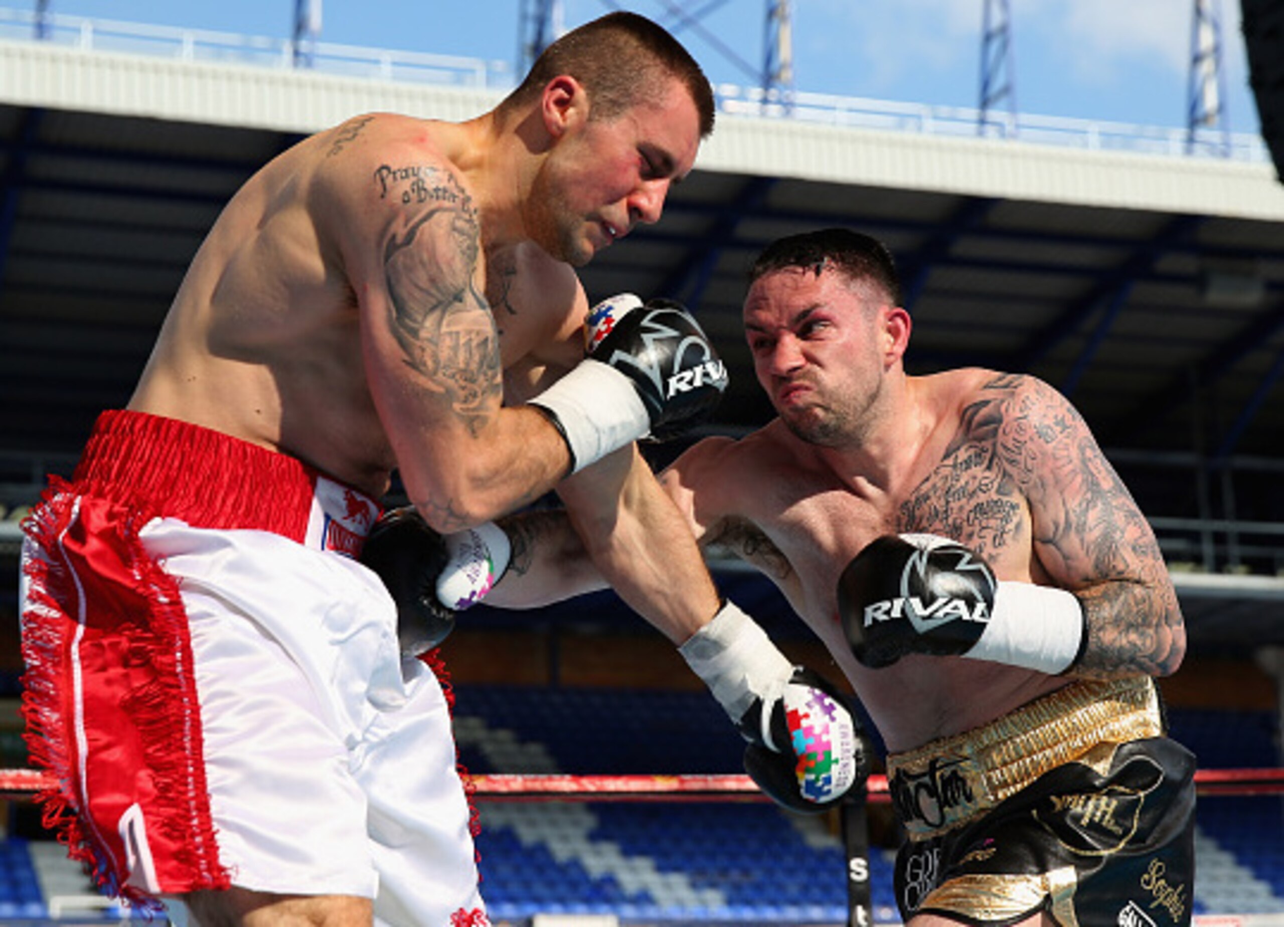 Paul Smith joins younger brother Callum in action at the O2 Arena.