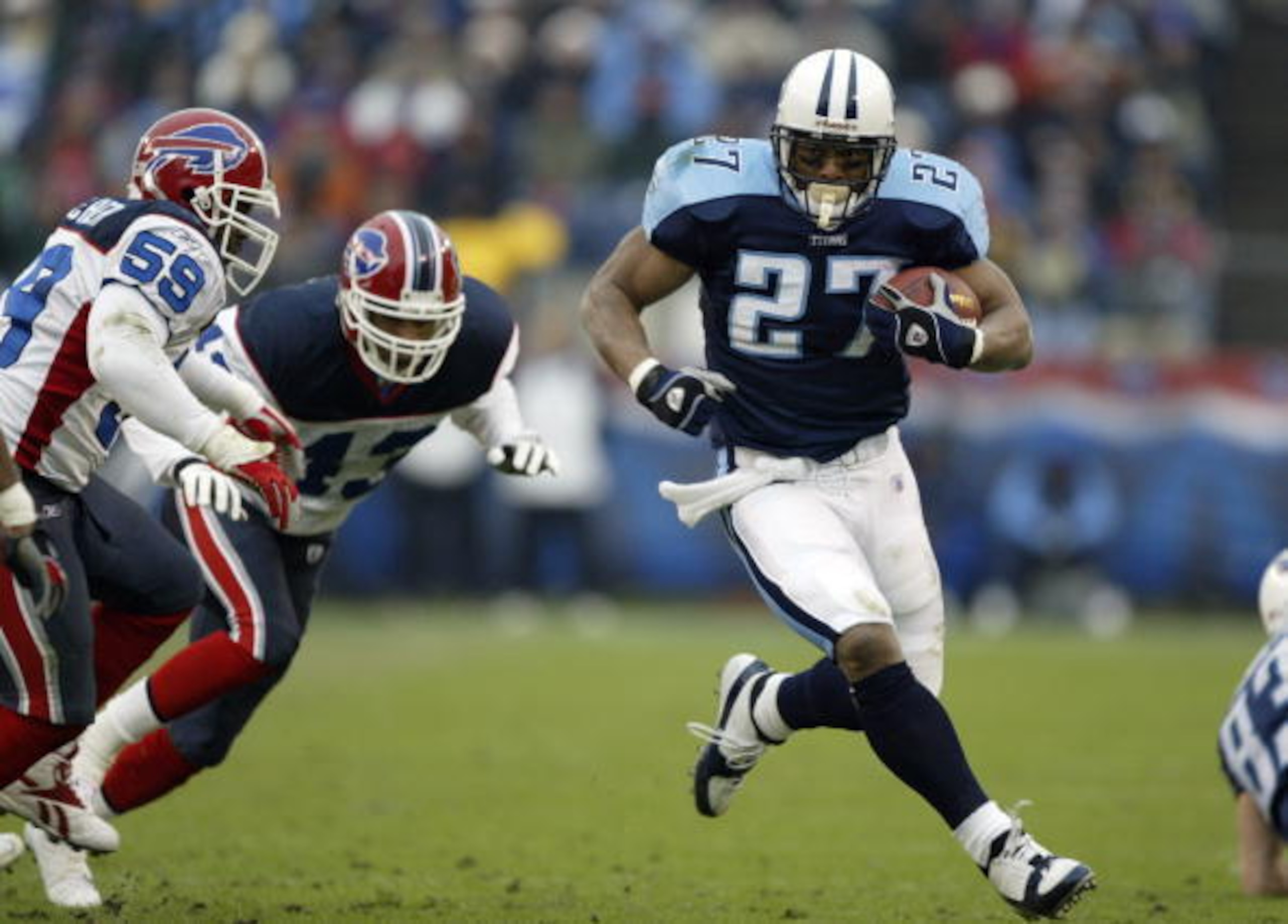 Former Titans running back Eddie George