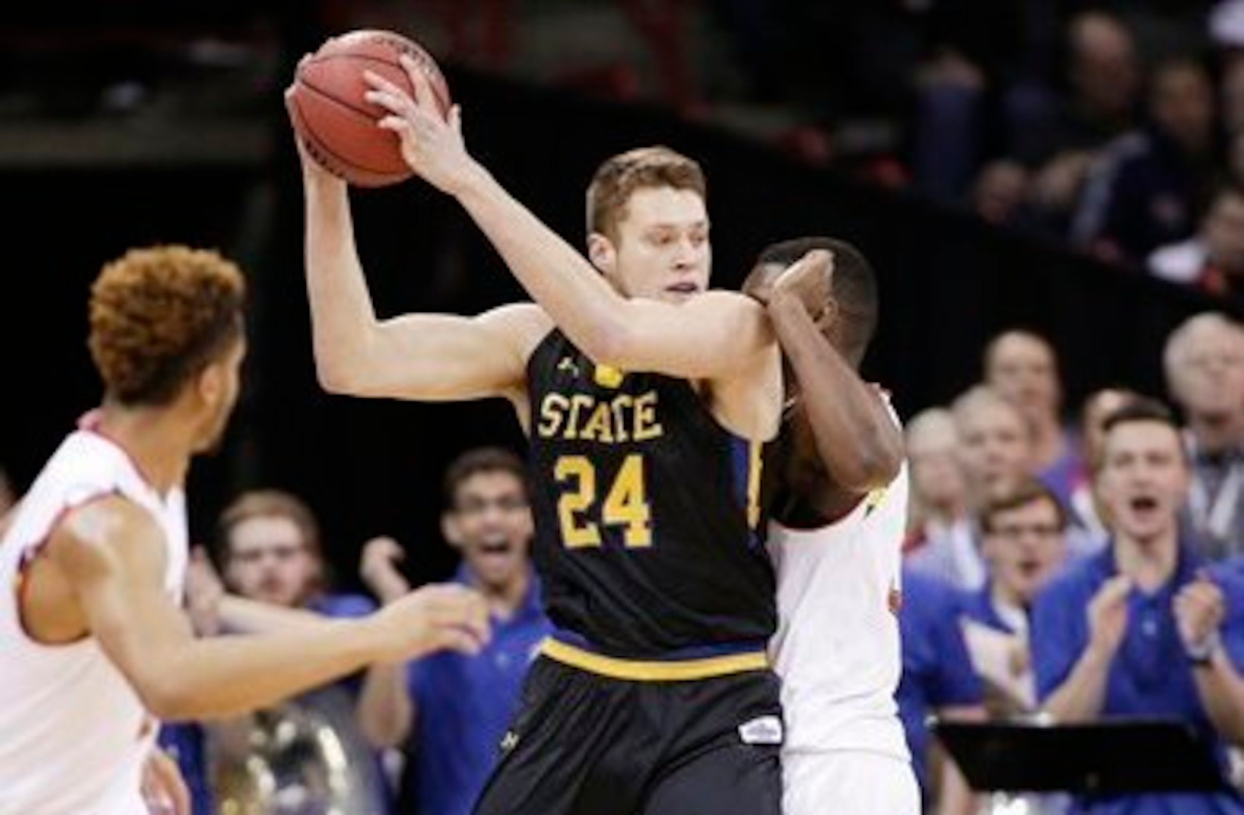 South Dakota State's Mike Daum