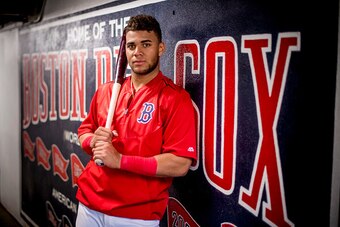 Red Sox phenom Yoan Moncada looks like the front-runner to be the No. 1 prospect in baseball heading into 2017.