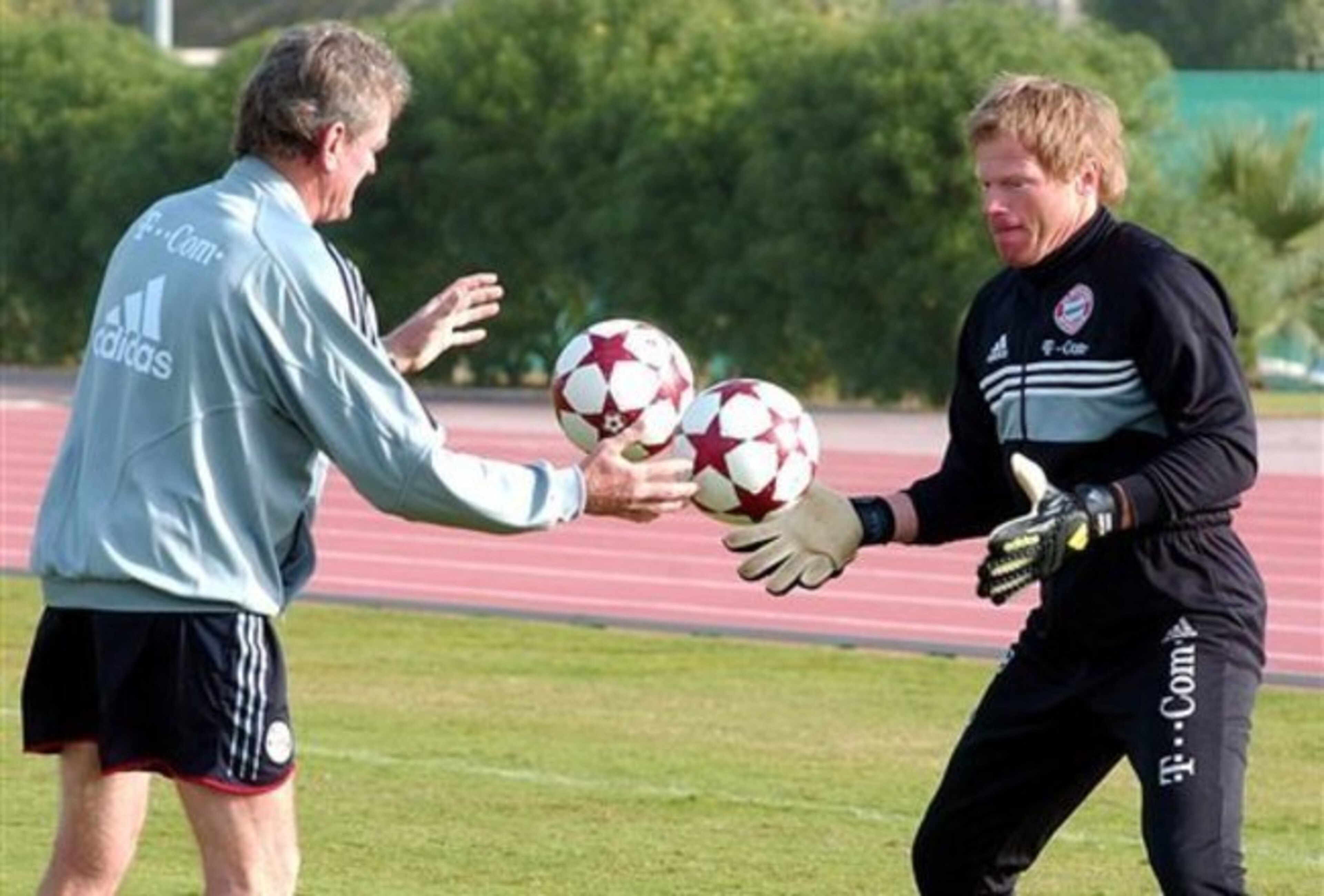 Maier and Kahn worked together as coach and goalkeeper, respectively, for Bayern from 1994 to 2008.