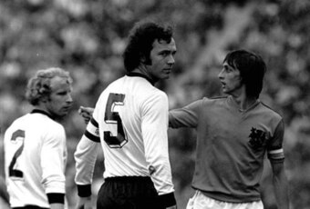Beckenbauer (5) is regarded as one of the greatest players to have played the game.