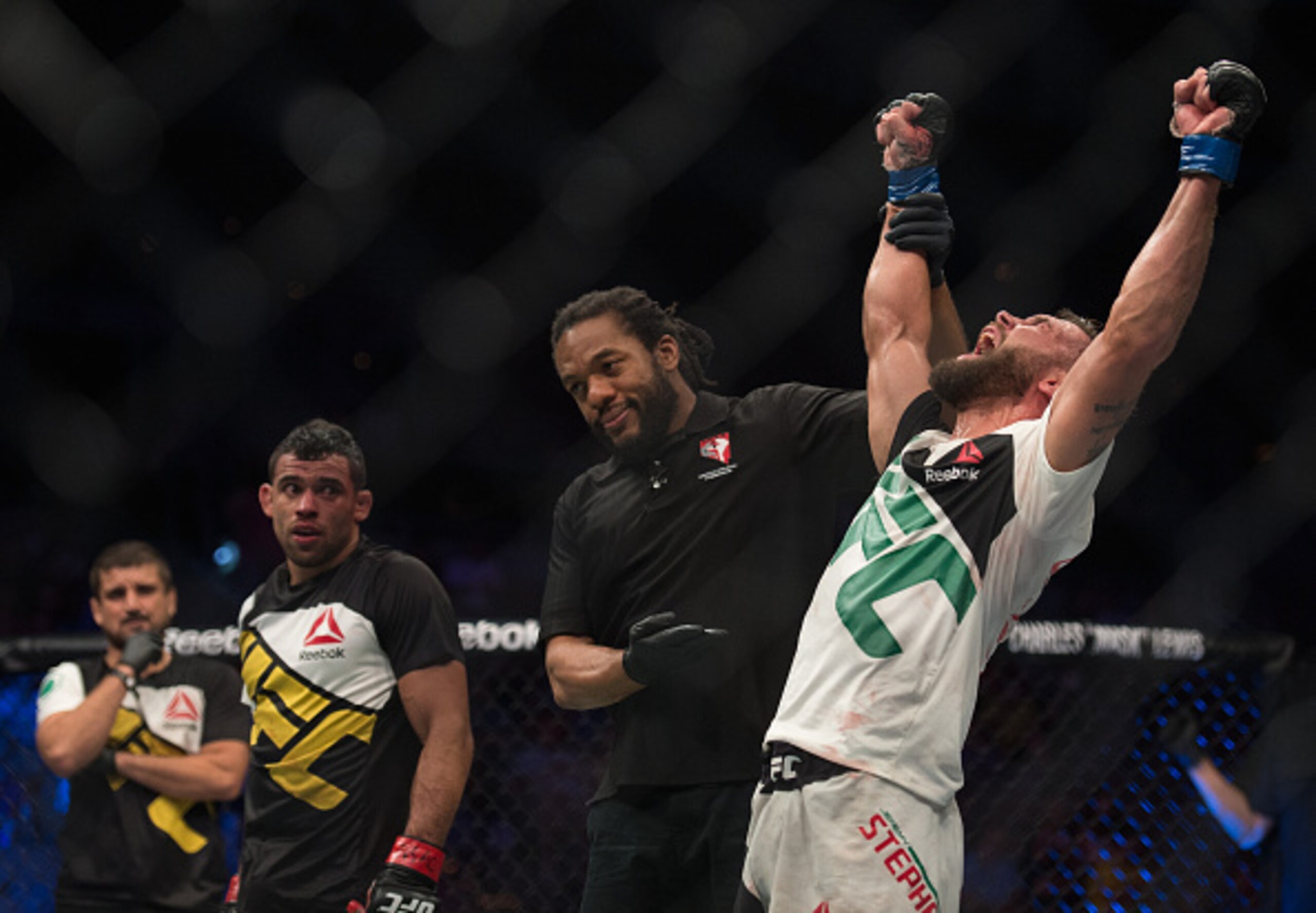 Renan Barao (right) Renan Barao (right)