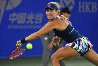 Angelique Kerber tries a slice backhand during a match at the 2016 Wuhan Open.