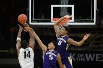 Dejounte Murray (5) and Marquese Chriss (0)