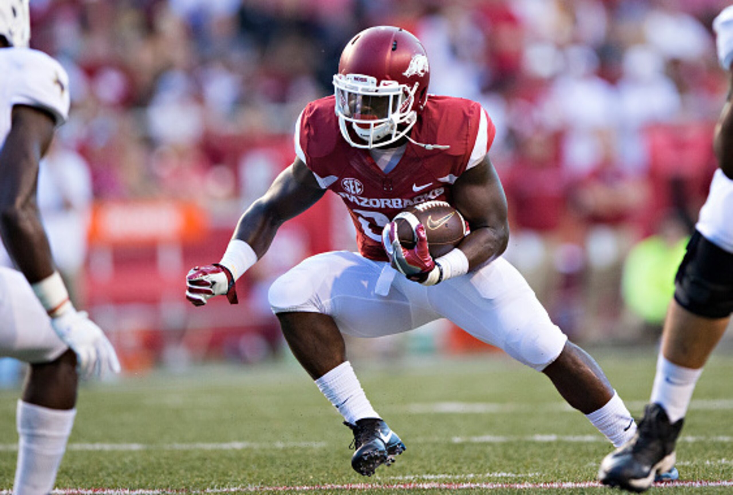 Rawleigh Williams III is off to a good start, but Arkansas will need a balanced offensive attack to move the ball against Alabama.