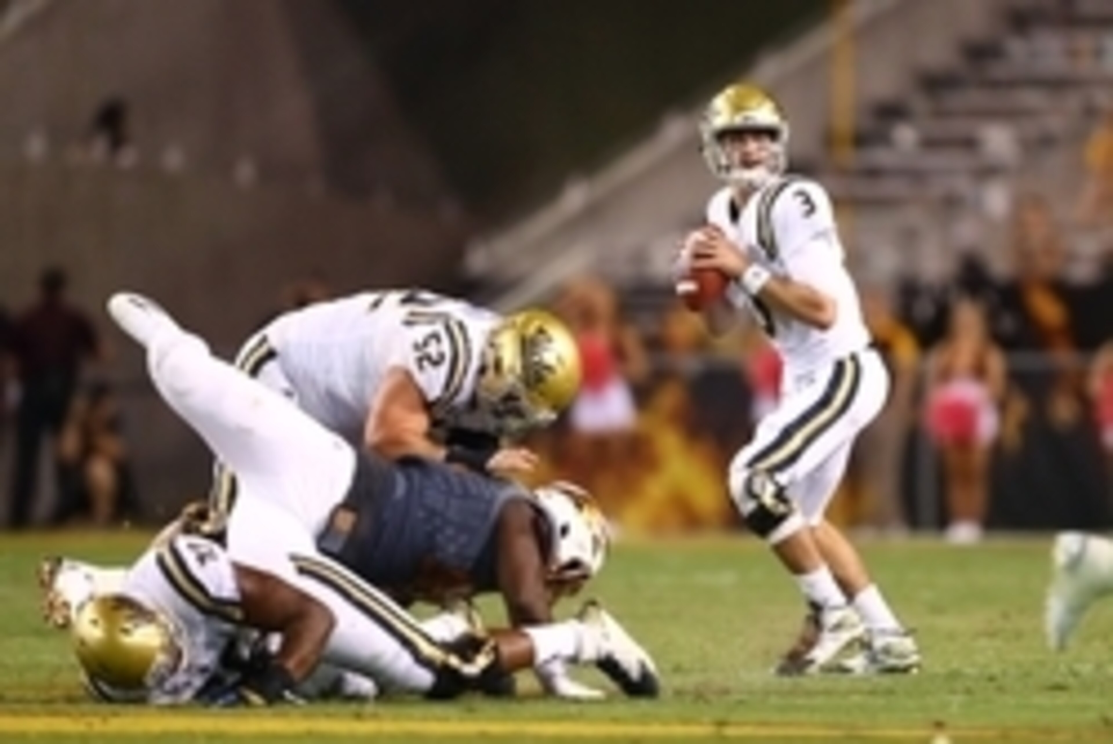 The status of UCLA QB Josh Rosen will have a major impact on the Bruins' game against Utah.