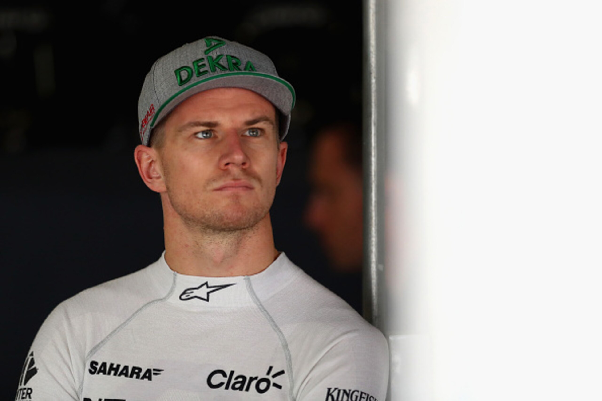 Nico Hulkenberg is to leave Force India for Renault at the end of 2016.