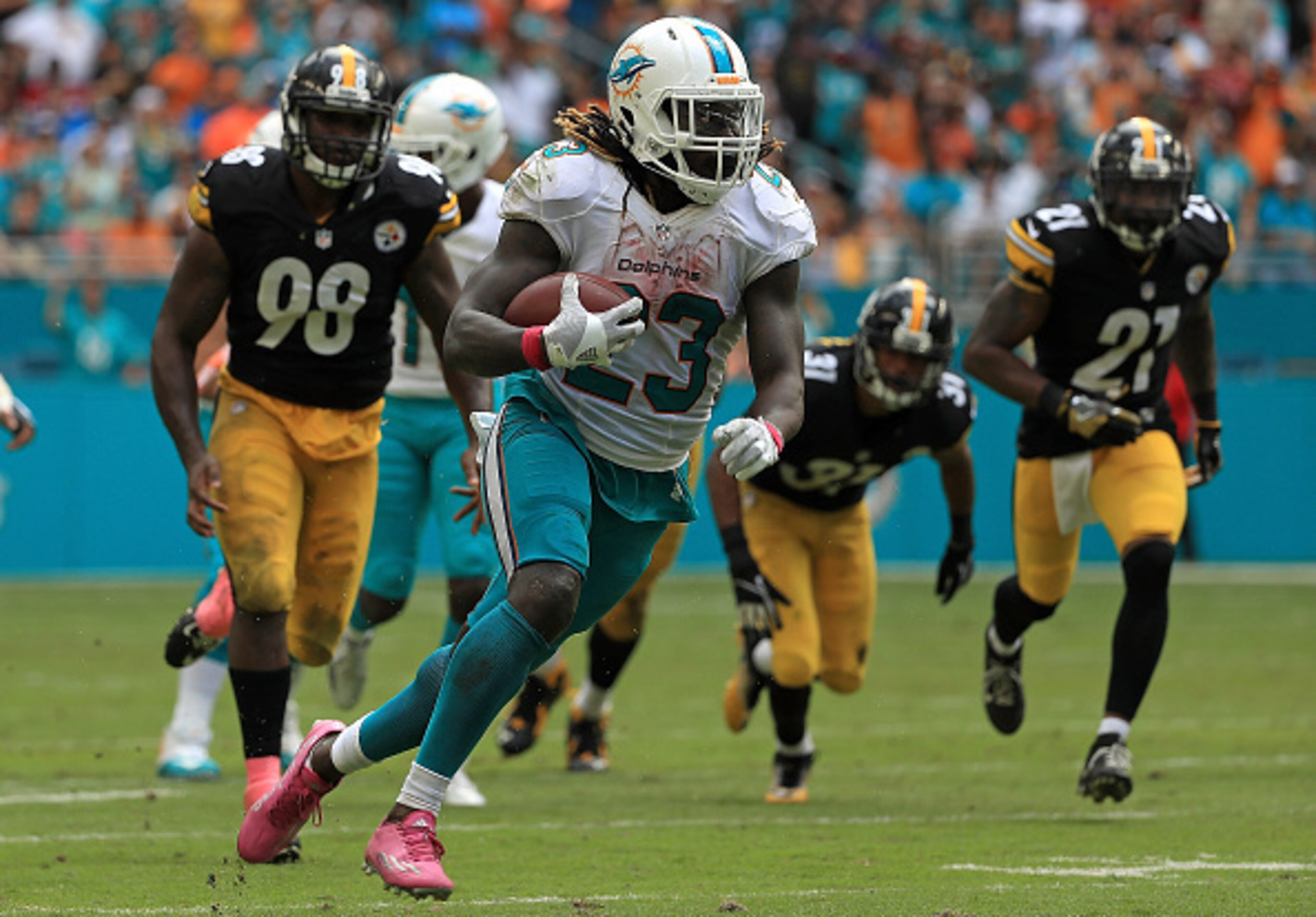 Miami's Jay Ajayi was certainly a fantasy stud in Week 6.