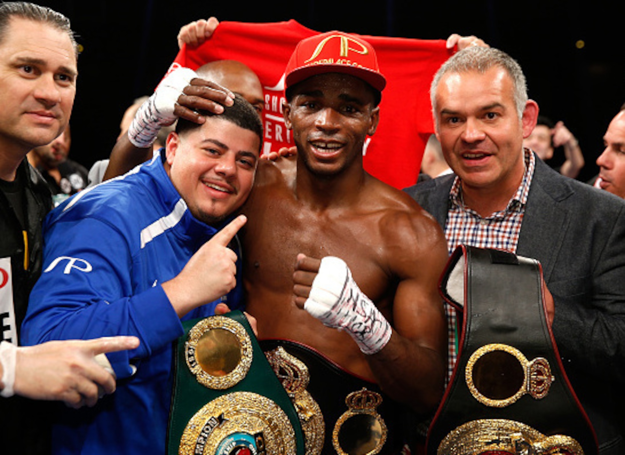 Erislandy Lara is a classy operator who lost a split decision against Saul Alvarez in 2014.