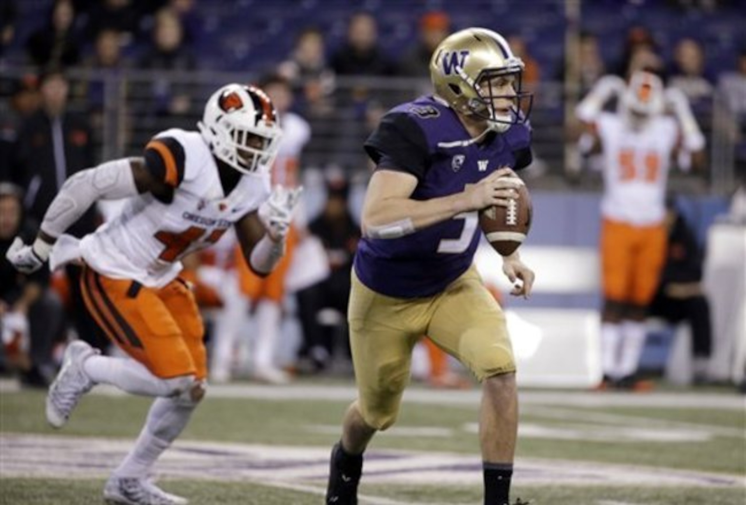 Washington QB Jake Browning is second in FBS in passer rating.