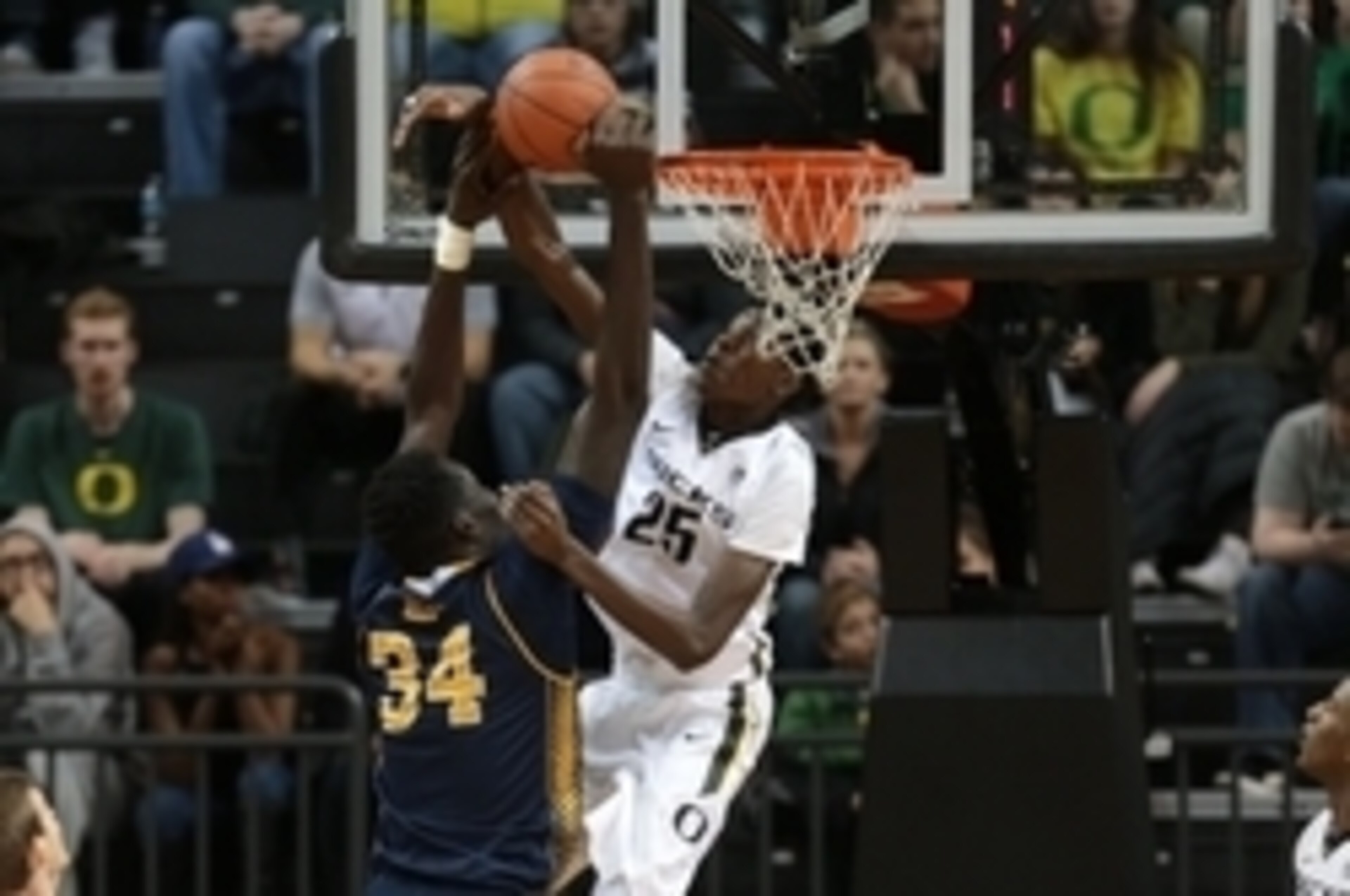 Chris Boucher and Oregon will block a lot of shots this year.