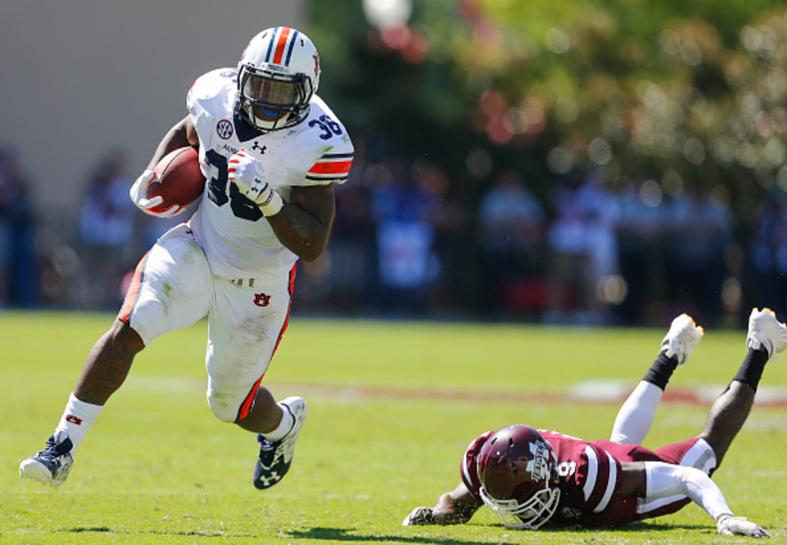 Auburn running back Kamryn Pettway