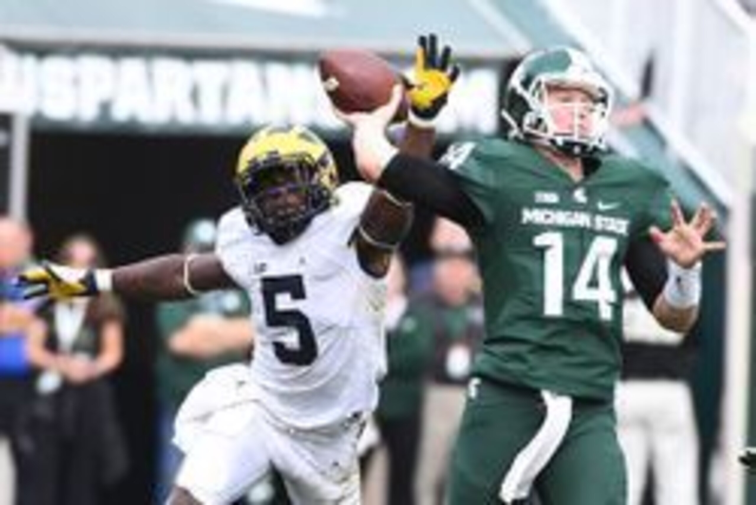 Jabrill Peppers and Michigan were able to avoid becoming one of the ranked teams to lose on the road in Week 9.