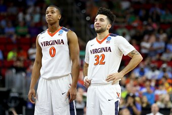 London Perrantes (32) and Devon Hall (0)