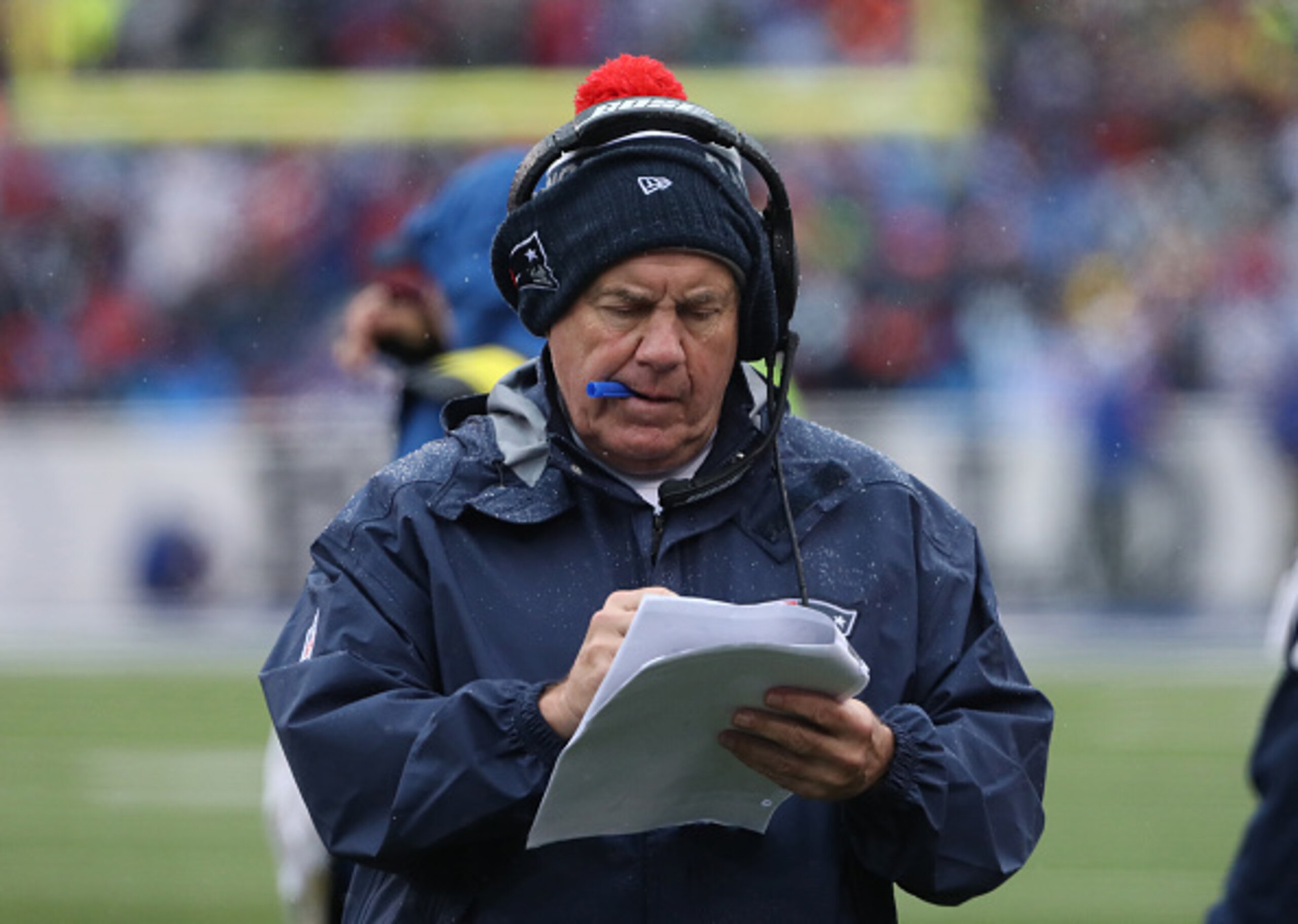 ORCHARD PARK, NY - OCTOBER 30: Head coach Bill Belichick of the New England Patriots during NFL game action against the Buffalo Bills at New Era Field on October 30, 2016 in Orchard Park, New York. (Photo by Tom Szczerbowski/Getty Images)