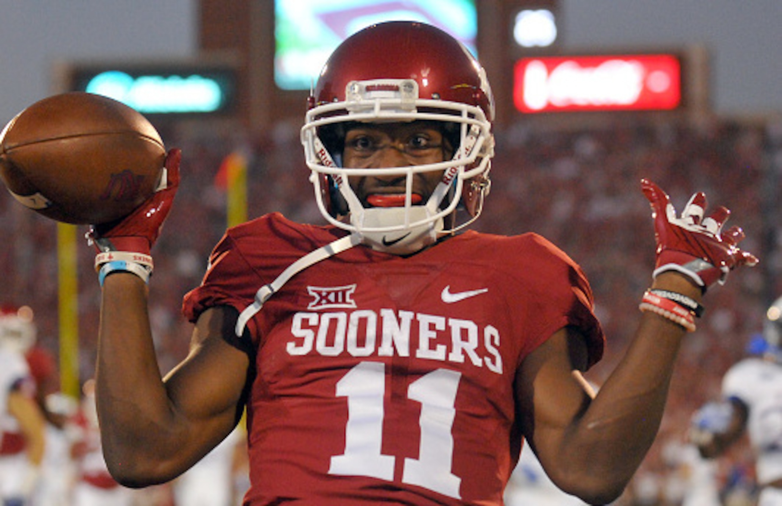 Oklahoma WR Dede Westbrook