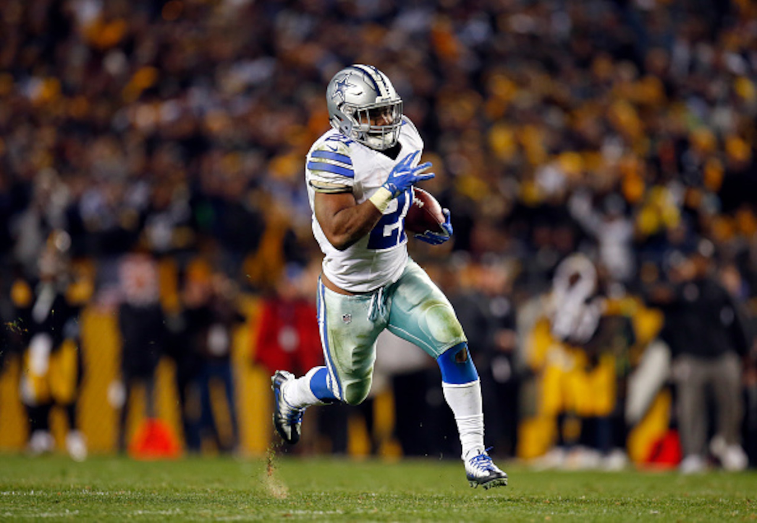 Ezekiel Elliott has run wild behind an elite Dallas Cowboys offensive line.