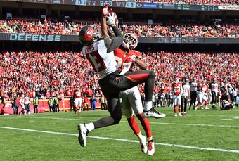 Buccaneers WR Mike Evans is looking for a second consecutive 100-yard game.