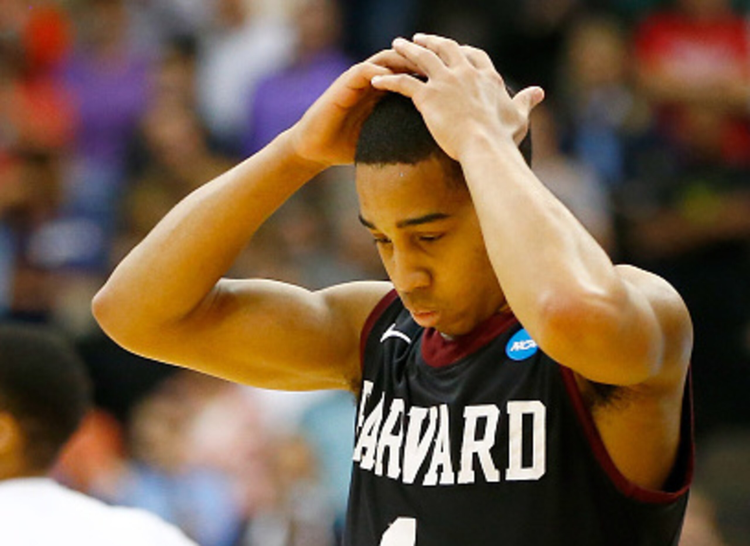 How did Harvard lose to Holy Cross? How did Harvard lose to Holy Cross?