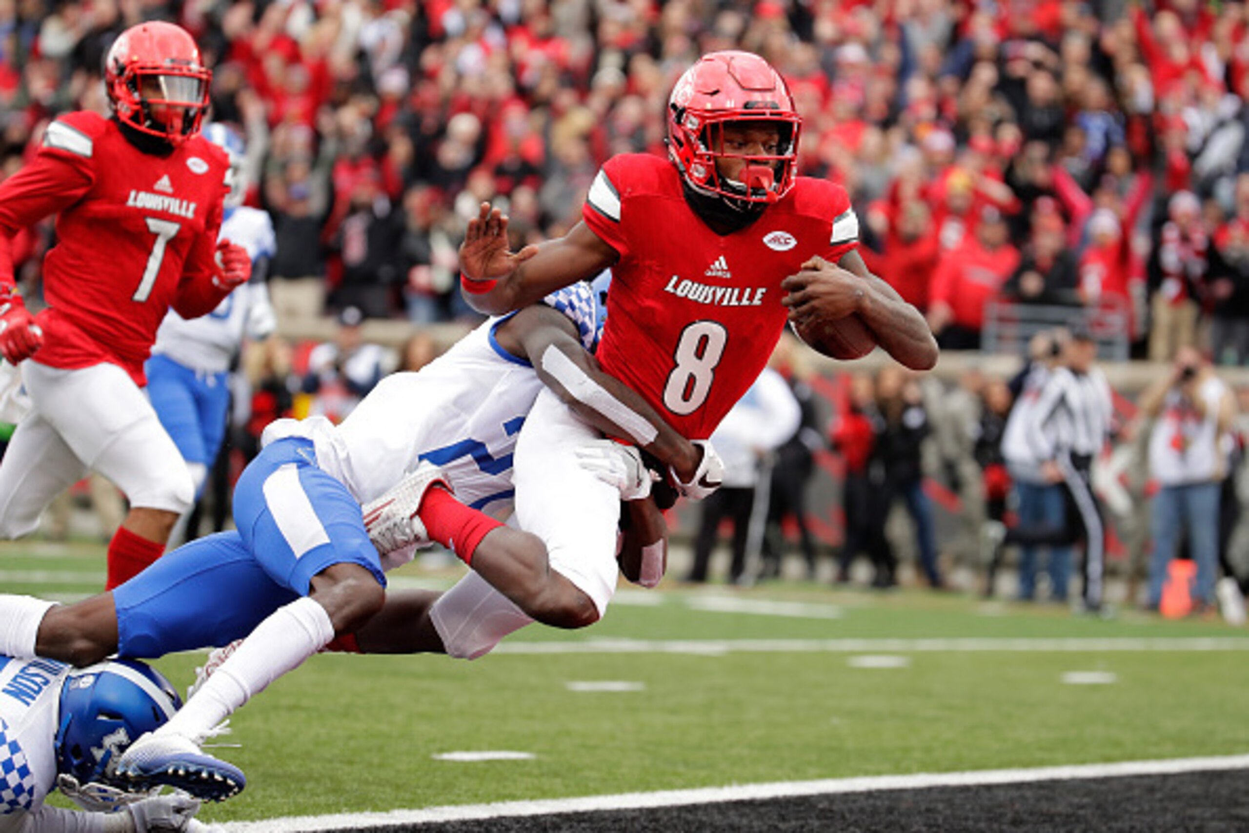 Will Lamar Jackson get tackled from behind in the race for the Heisman?