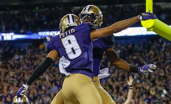 Washington wide receivers Dante Pettis (front) and John Ross (back)